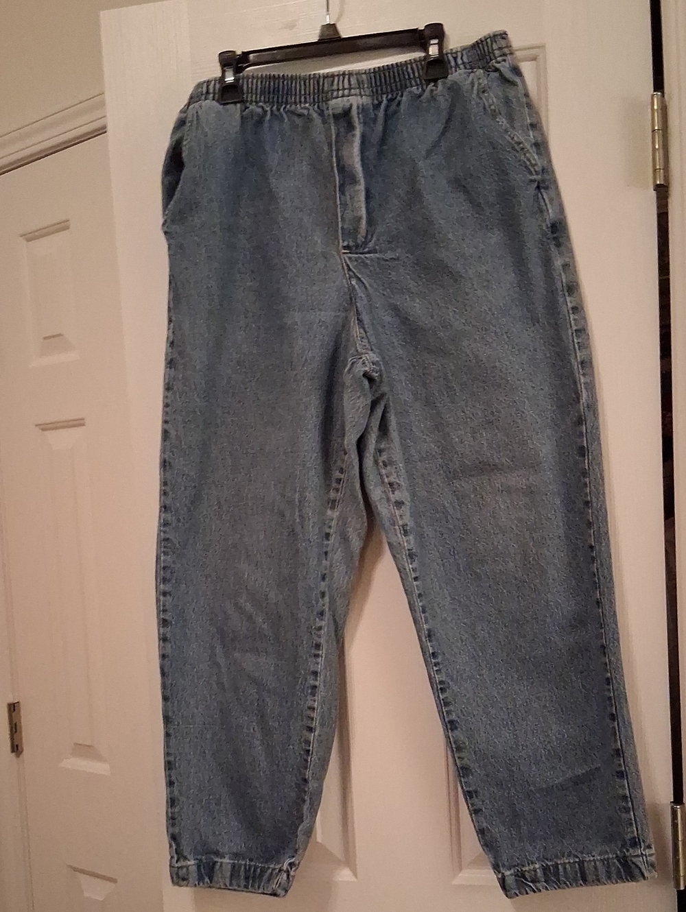 Women's Elastic Waist Light Blue Denim Jeans